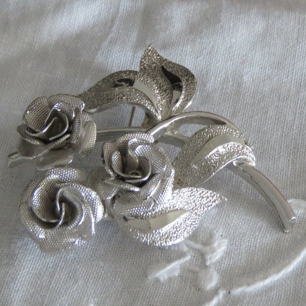 Vintage Coro Signed Brooch Rose Bouquet Silver